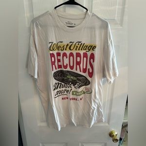 Abercrombie graphic tee